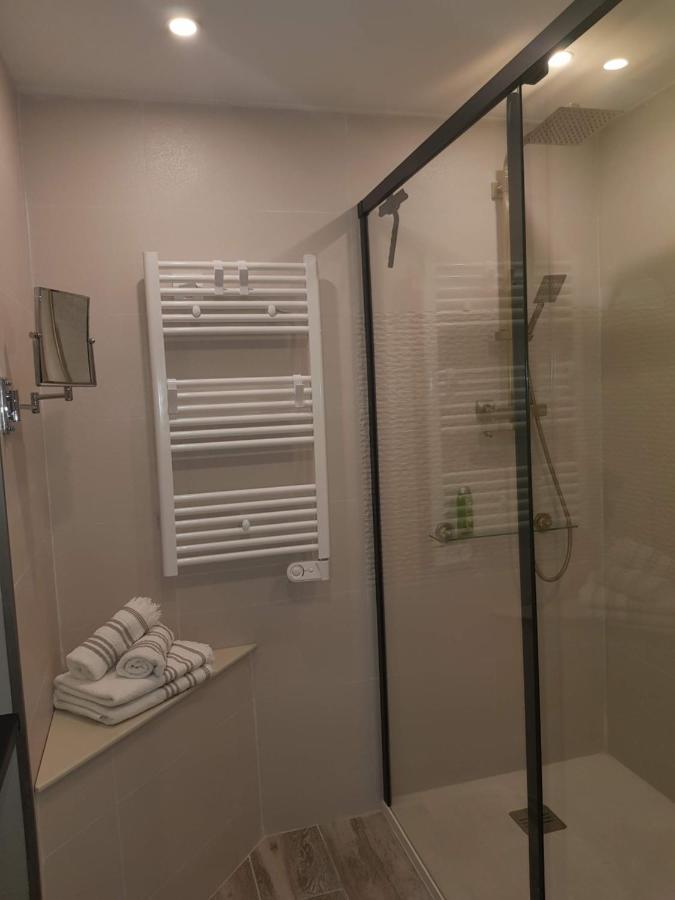Le J&J Appartement Spacieux Climatise En Centre Ville 塞特港 外观 照片