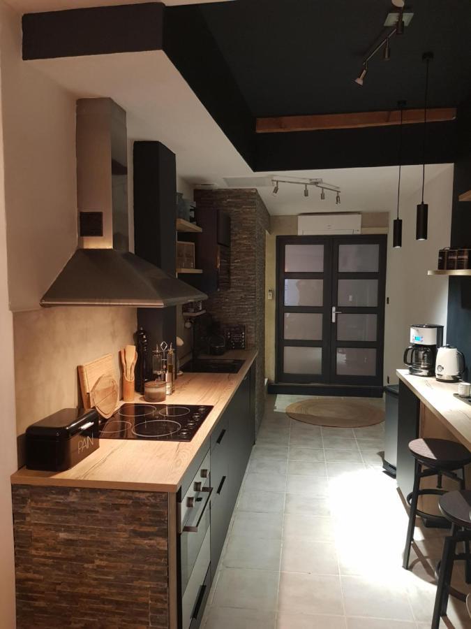 Le J&J Appartement Spacieux Climatise En Centre Ville 塞特港 外观 照片