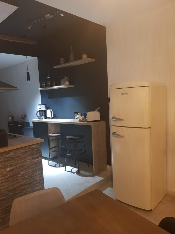 Le J&J Appartement Spacieux Climatise En Centre Ville 塞特港 外观 照片