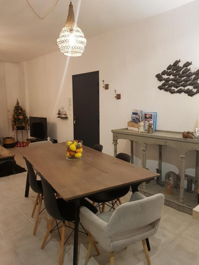 Le J&J Appartement Spacieux Climatise En Centre Ville 塞特港 外观 照片