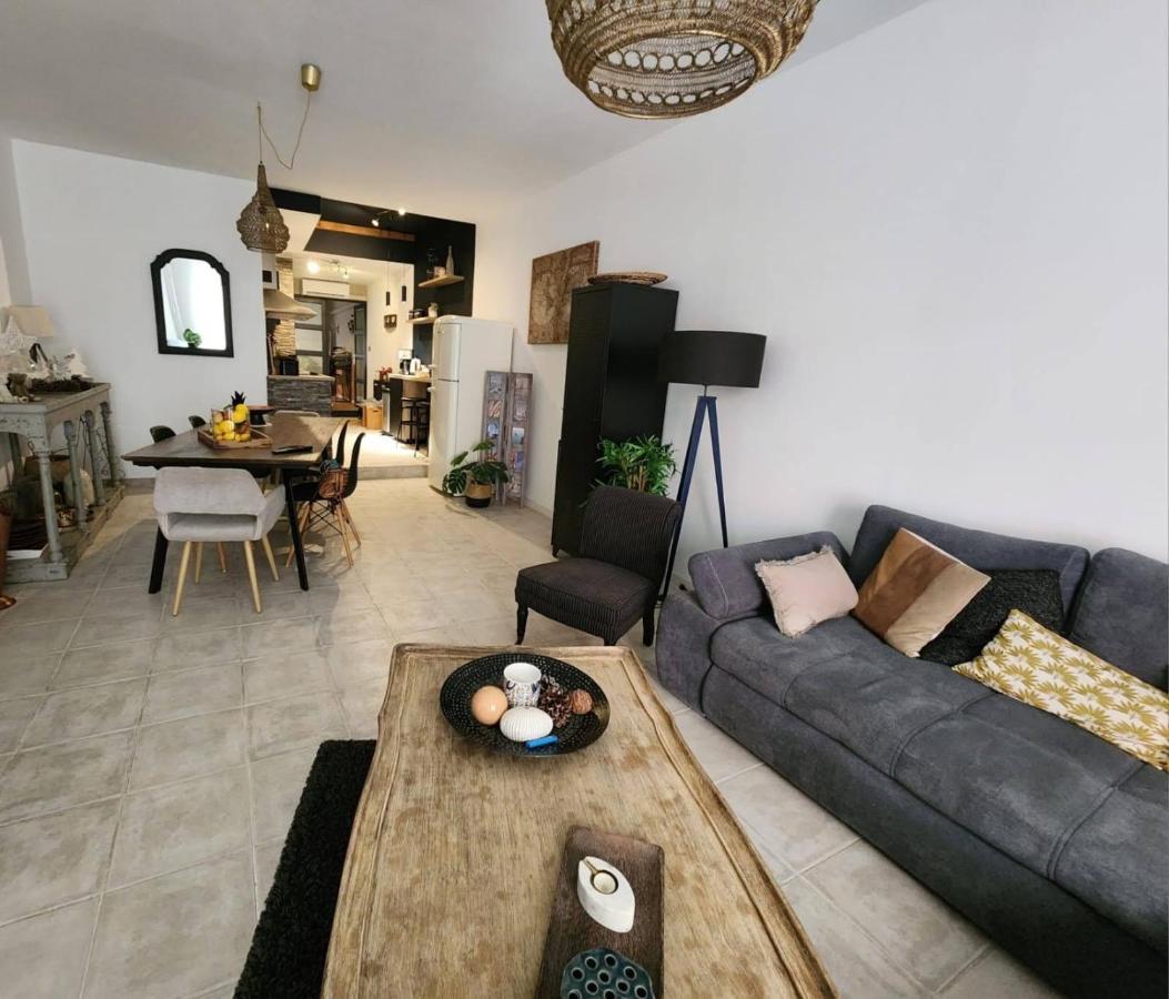 Le J&J Appartement Spacieux Climatise En Centre Ville 塞特港 外观 照片